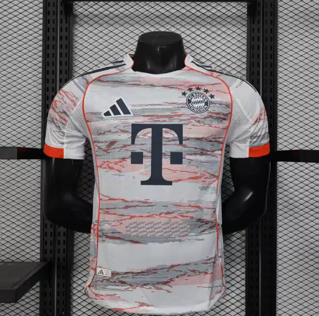 FC Bayern Munich 2025/26 Away Jersey Half-Sleeves.(Embroidery)